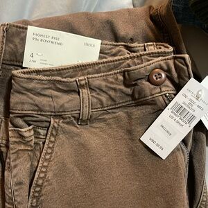 AE 90’s boyfriend pants